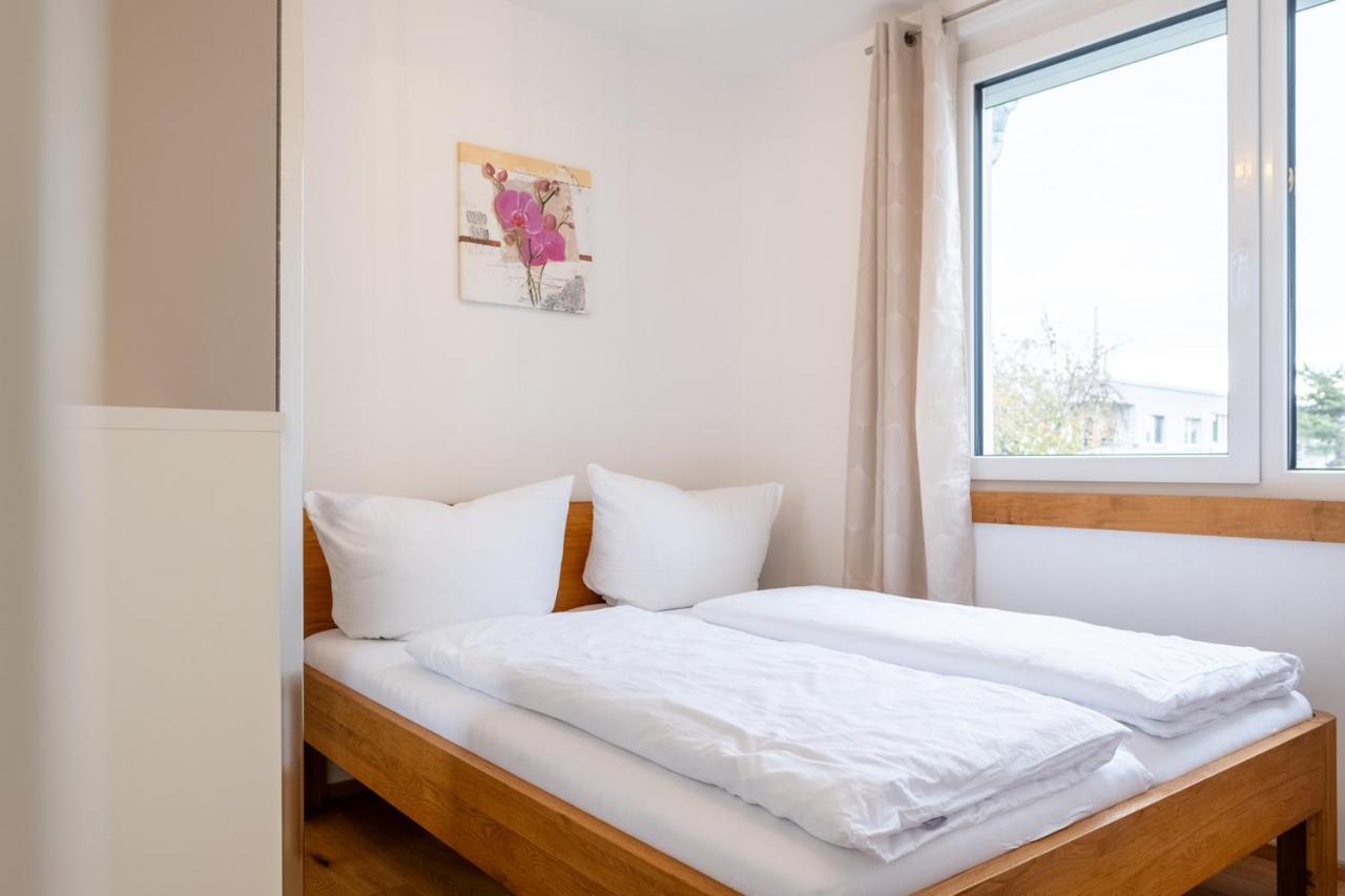Modern Apartment W/ Cozy Balcony Near City Center Vienna Exterior photo